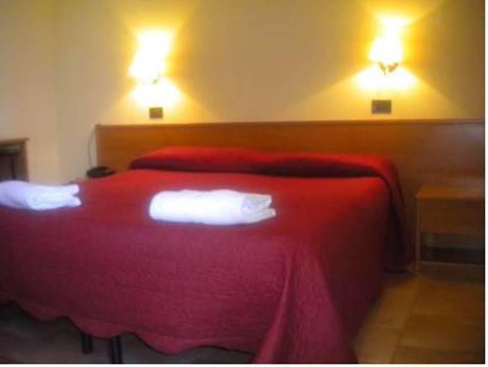 Hotel Benvenuti Florencja Zewnętrze zdjęcie
